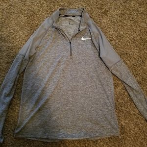 Nike pullover